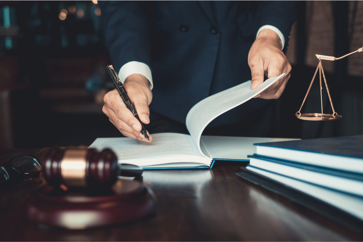 Legal insiders